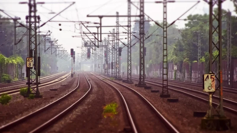 Elektryczne pociągi i ich wpływ na środowisko
