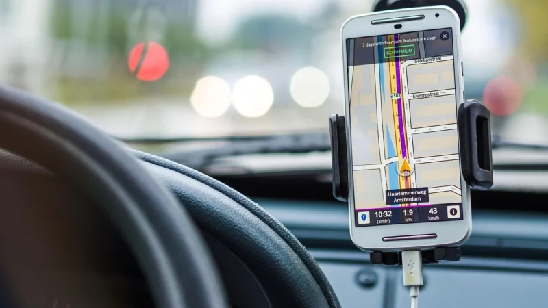Jakie technologie wspierają monitorowanie i zarządzanie transportem towarów